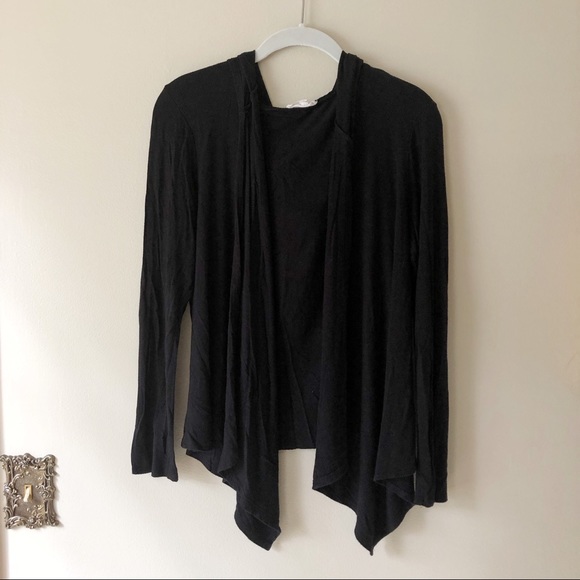 Sweaters - Black hooded cardigan
